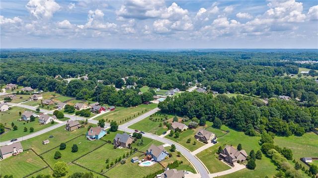 1010 Gold Finch Drive, Jefferson, GA 30549