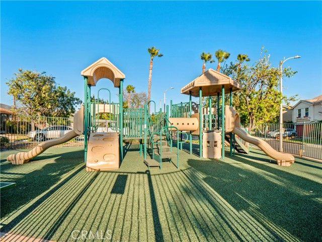 14632 Glenridge Court, Sylmar (los Angeles), CA 91342