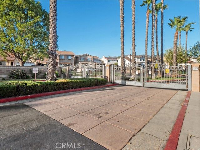 14632 Glenridge Court, Sylmar (los Angeles), CA 91342