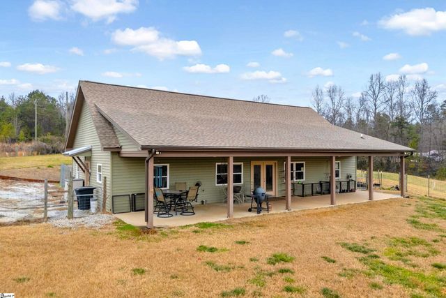 665 Oconee Creek Road, Walhalla, SC 29691