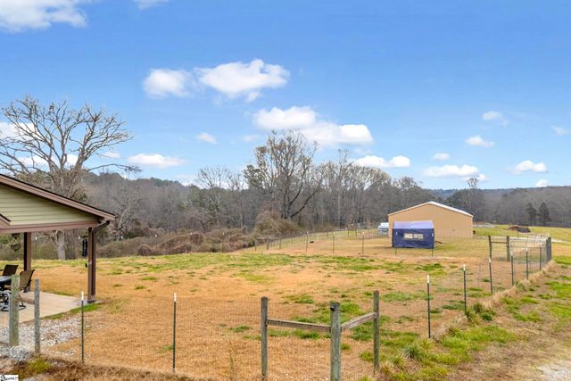 665 Oconee Creek Road, Walhalla, SC 29691