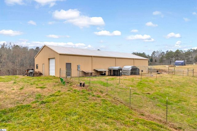 665 Oconee Creek Road, Walhalla, SC 29691