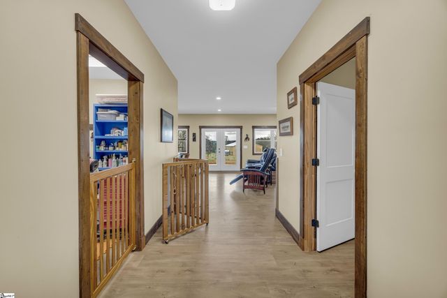 665 Oconee Creek Road, Walhalla, SC 29691