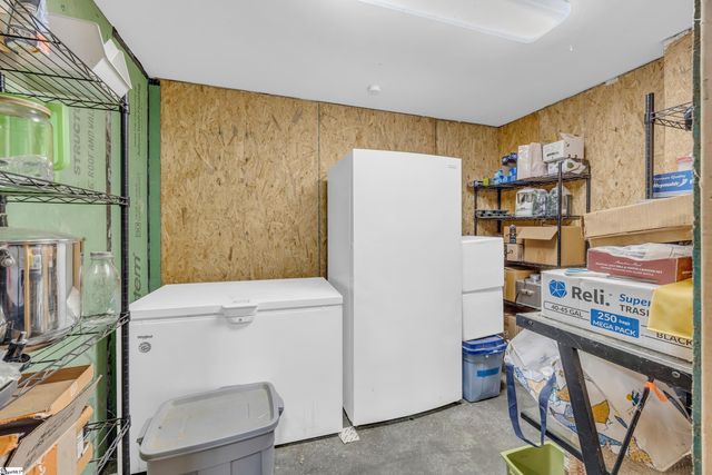 665 Oconee Creek Road, Walhalla, SC 29691