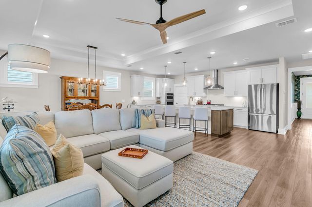 306 Autumn Azalea Way, Summerville, SC 29486