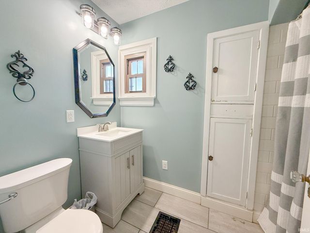 1235 W Sycamore Street, Kokomo, IN 46901