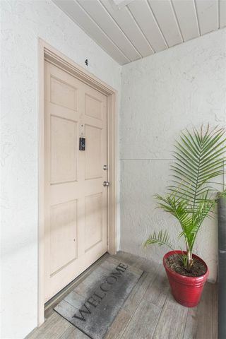 14472 REUTER STRASSE CIR 408, Tampa, FL 33613