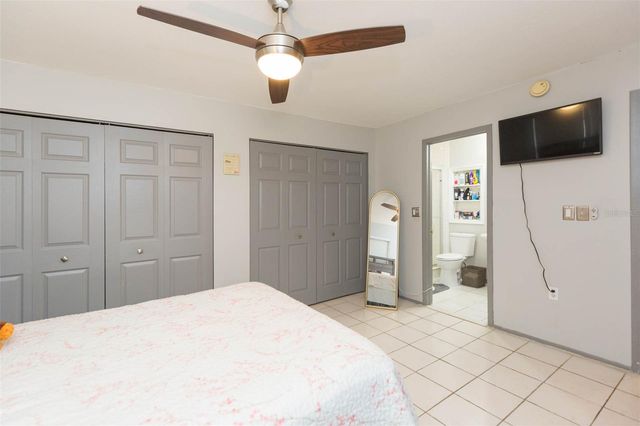 14472 REUTER STRASSE CIR 408, Tampa, FL 33613