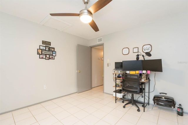 14472 REUTER STRASSE CIR 408, Tampa, FL 33613