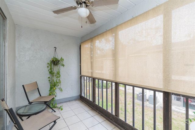 14472 REUTER STRASSE CIR 408, Tampa, FL 33613