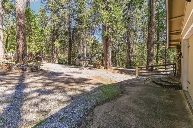 26670 Columbia Dr, Pioneer, CA 95666