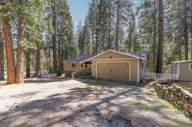 26670 Columbia Dr, Pioneer, CA 95666