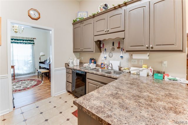 4570 Wilshire, Tuscaloosa, AL 35405