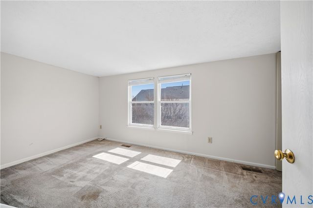 4936 Farrell Ct, Henrico, VA 23228