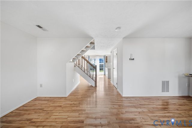 4936 Farrell Ct, Henrico, VA 23228