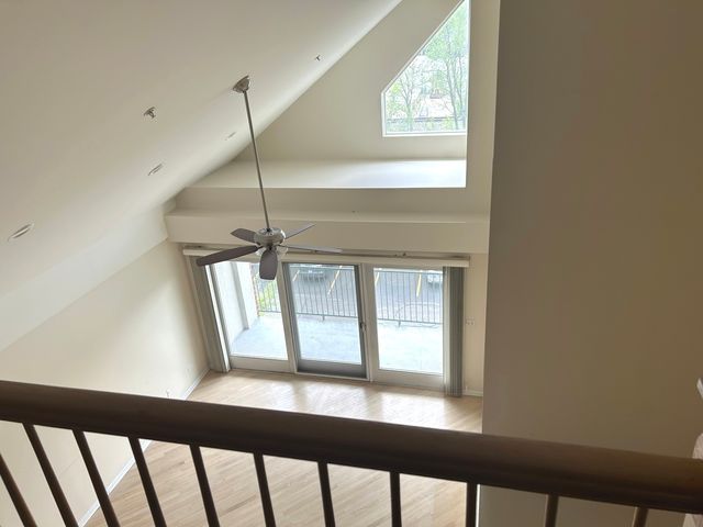1111 Burlington Avenue 419, Lisle, IL 60532