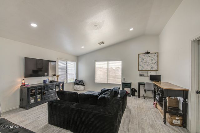 7228 S 42ND Drive, Phoenix, AZ 85041
