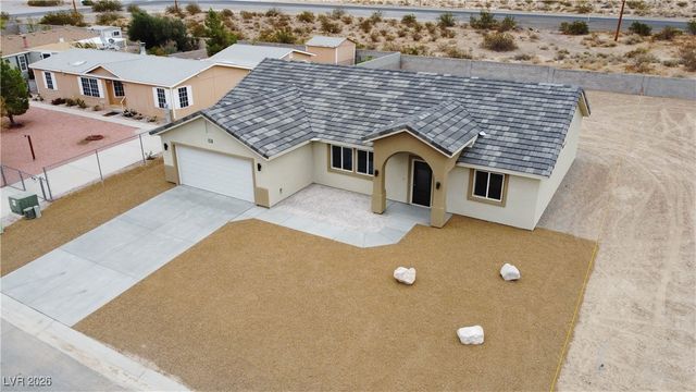 3925 North Mayfield Ranch Road, Pahrump, NV 89060