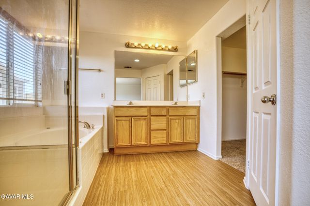 45444 Spahn Lane, Lancaster, CA 93535