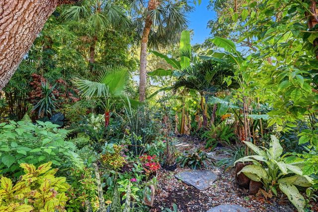 738 St Albans Drive, Boca Raton, FL 33486