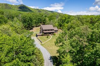 2461 RESORT DR, Mcgaheysville, VA 22840