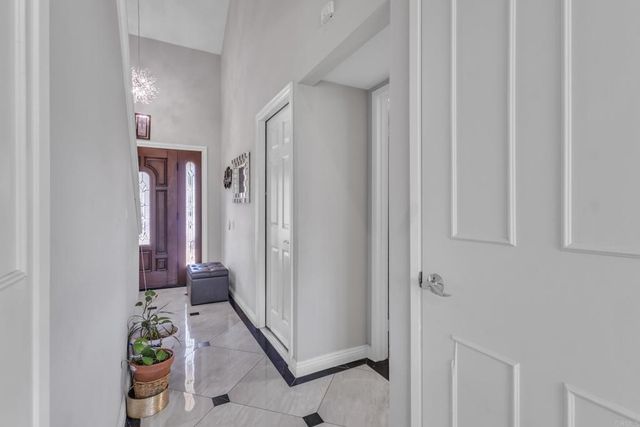 1935 Jasmine St, El Cajon, CA 92021