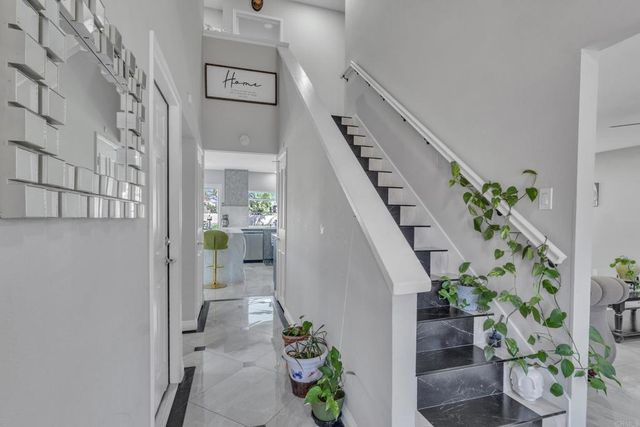 1935 Jasmine St, El Cajon, CA 92021