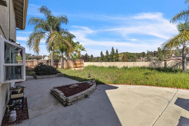 1935 Jasmine St, El Cajon, CA 92021