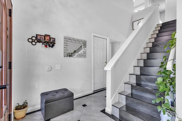 1935 Jasmine St, El Cajon, CA 92021