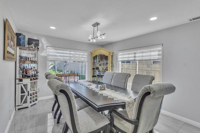 1935 Jasmine St, El Cajon, CA 92021