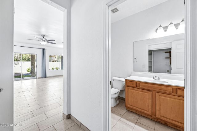 9054 W CUSTER Lane, Peoria, AZ 85381