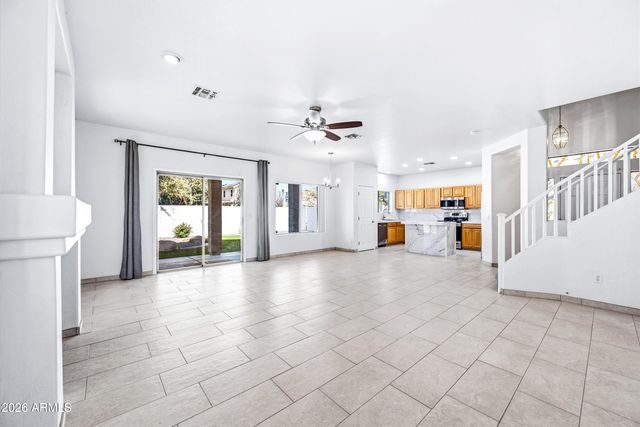 9054 W CUSTER Lane, Peoria, AZ 85381