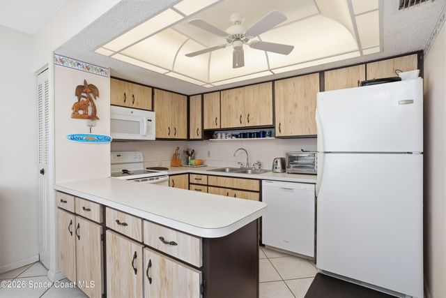 5801 N Atlantic Avenue 211, Cape Canaveral, FL 32920