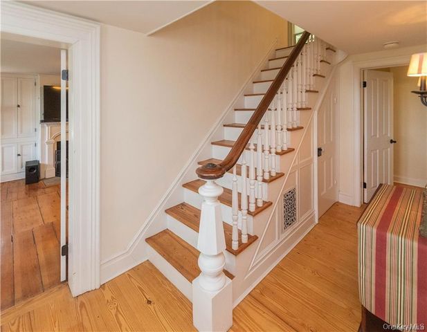 669 Mountain Road, Middletown, NY 10940