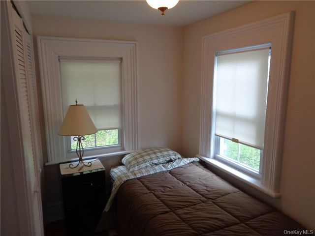 669 Mountain Road, Middletown, NY 10940