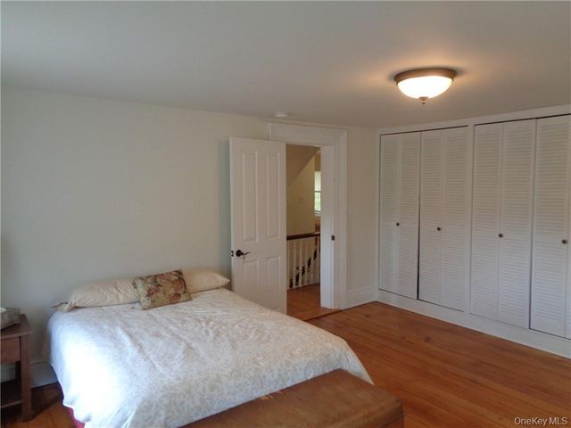669 Mountain Road, Middletown, NY 10940
