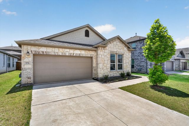 976 Brock Drive, Aubrey, TX 76227