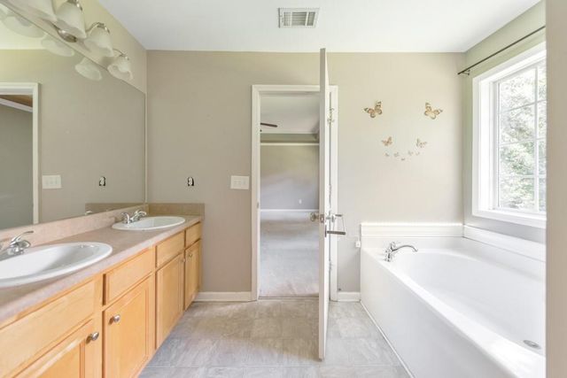 1086 S Gordon Road, Austell, GA 30168