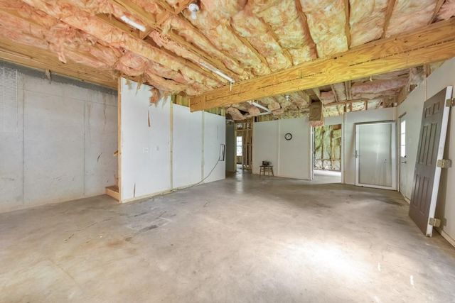 1086 S Gordon Road, Austell, GA 30168