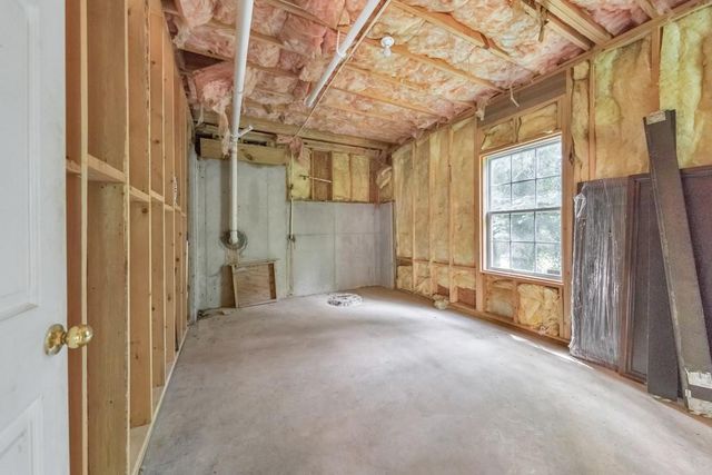 1086 S Gordon Road, Austell, GA 30168