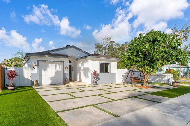 407 NW 9th Court, Homestead, FL 33030