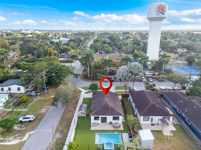407 NW 9th Court, Homestead, FL 33030