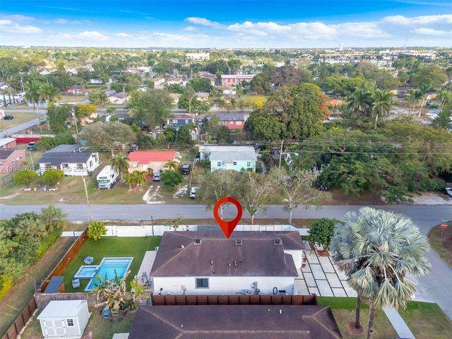 407 NW 9th Court, Homestead, FL 33030