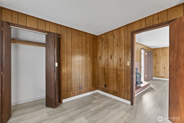 39411 Mountain Highway E, Eatonville, WA 98328