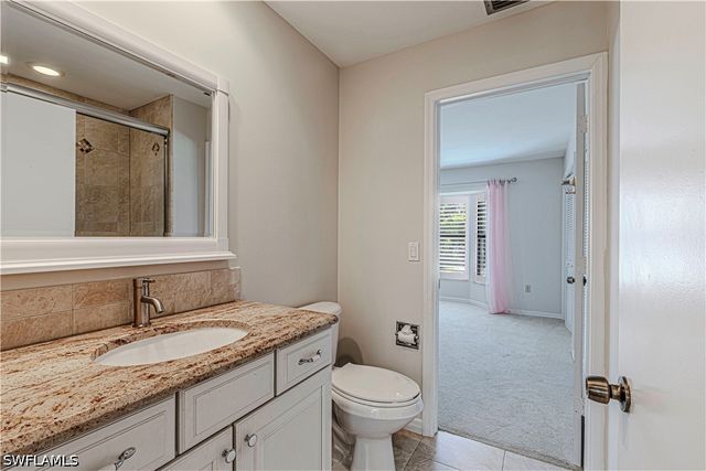 1050 6th ST S 1050, Naples, FL 34102