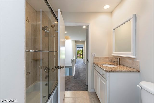 1050 6th ST S 1050, Naples, FL 34102