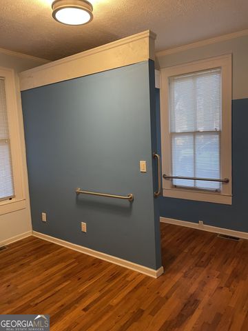 379 West Avenue, Jackson, GA 30233