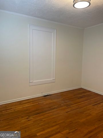 379 West Avenue, Jackson, GA 30233