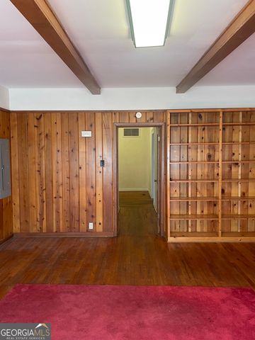 379 West Avenue, Jackson, GA 30233