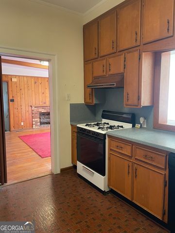 379 West Avenue, Jackson, GA 30233